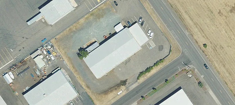 Industrial Warehouse with Roll-Up Doors