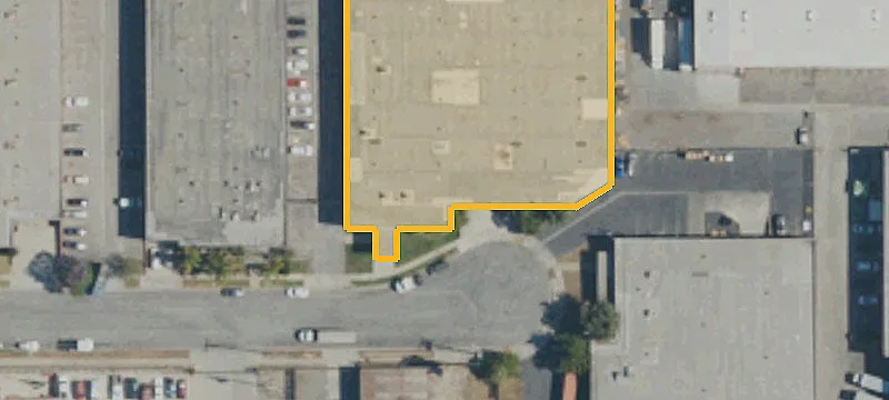 Warehouse with Dock-High Loading