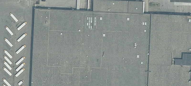 Cross-Dock Warehouse with Dock Doors