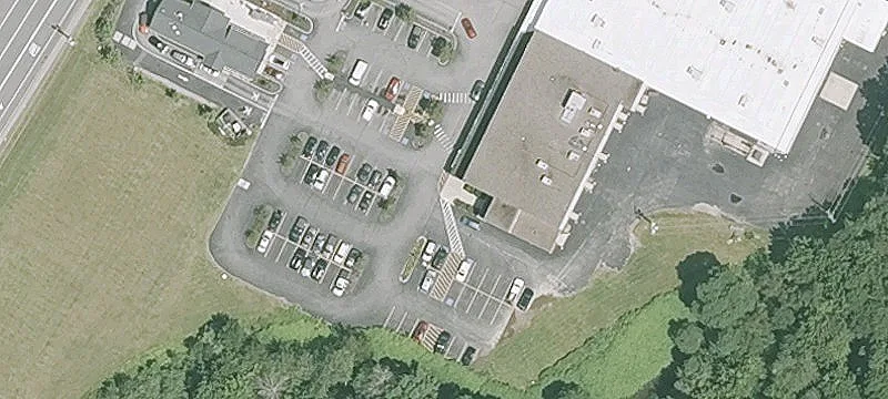 Shopping Center Anchored by National Tenants