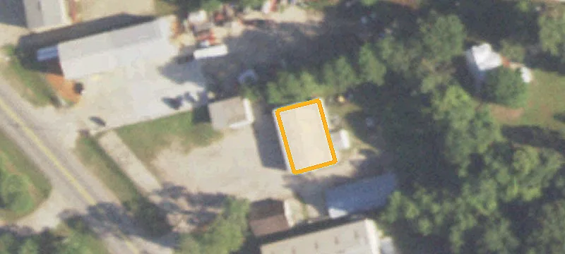 Warehouse with Office and Overhead Doors