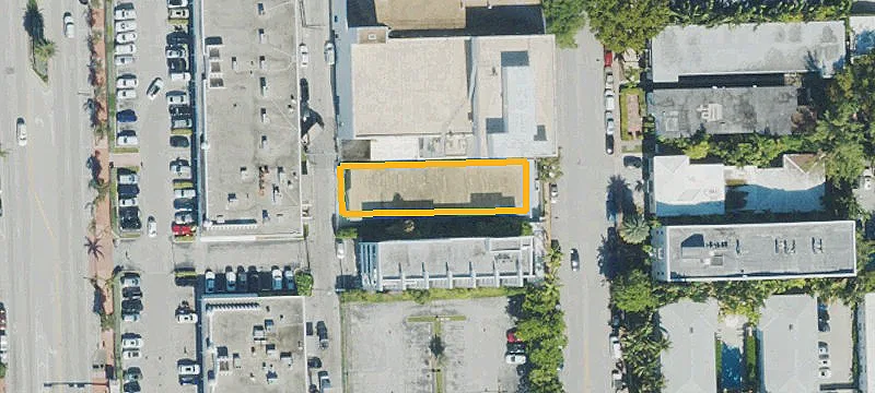 Remodeled 18-Unit Apartment Building