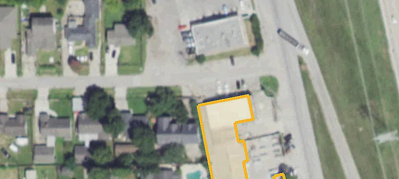 Unrestricted Commercial Land