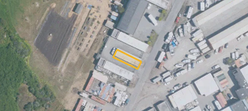 Warehouse with Mezzanine Space