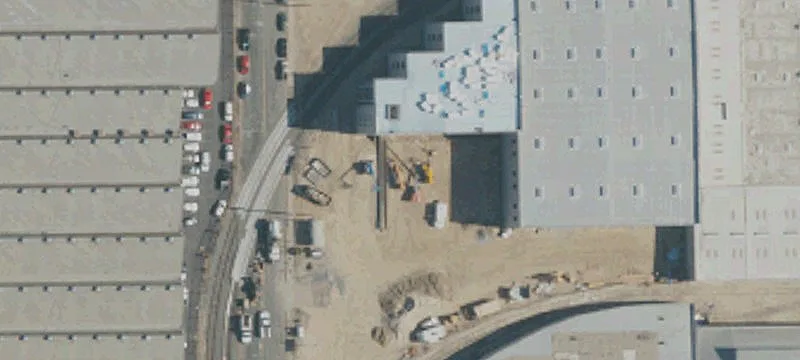 Warehouse with Fenced Yard