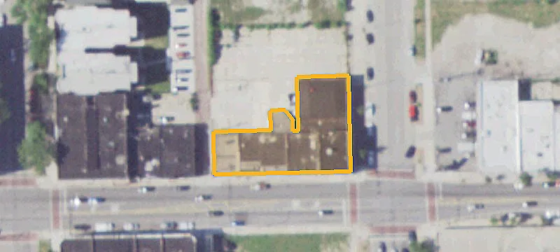5-Storefront Retail Building