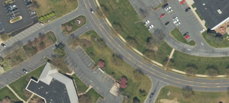 One-Story Multi-Tenant Office Units