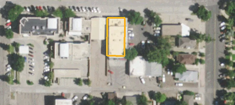Office Building with Rear Overhead Door