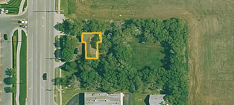 Commercial Land with High Traffic Exposure
