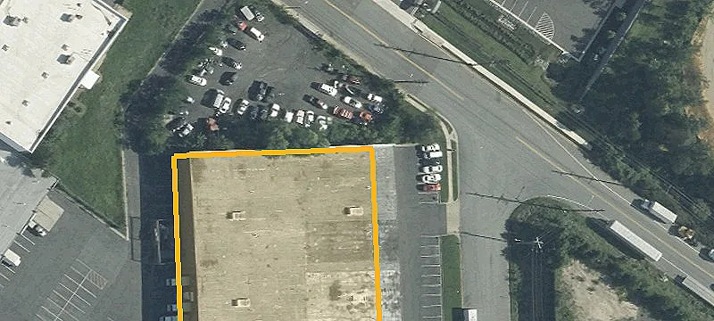 Warehouse with Dock-High Loading