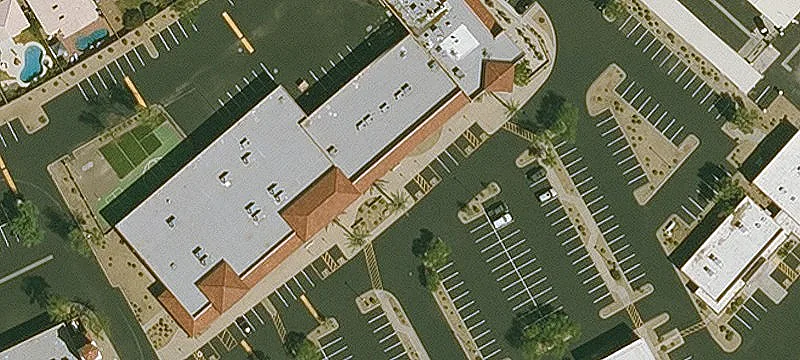 Shopping Center Space with Grocery Anchor