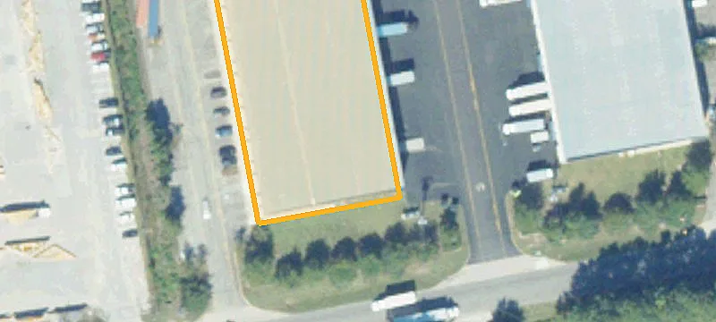 Flex Space with Dock-Per-Bay