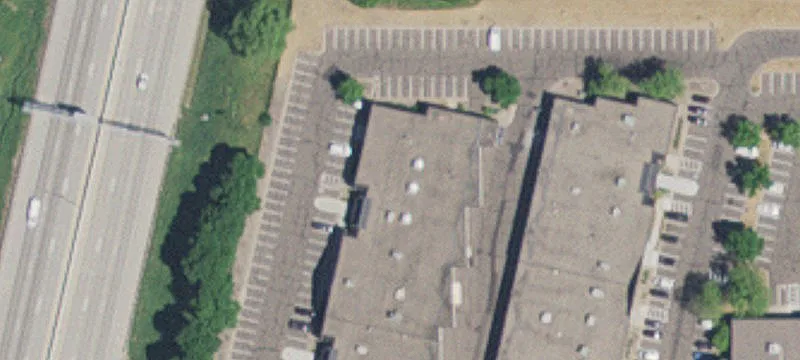 Flex Space with Ample Parking