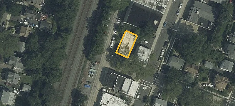 Warehouse Space with Private Parking