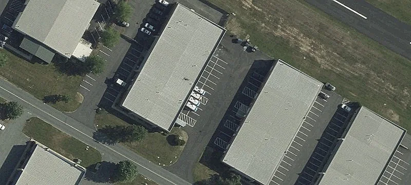 Flex Space with Large Docks and Drive-Ins