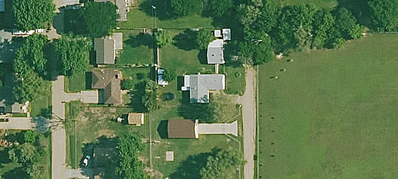 High-Visibility Commercial Land