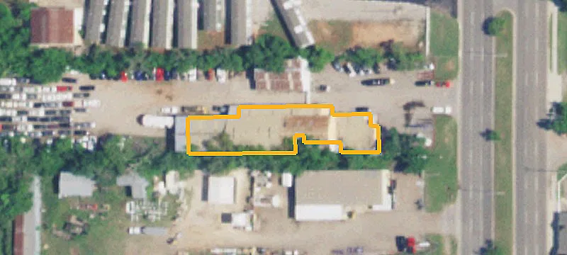 Two-Building Flex Space