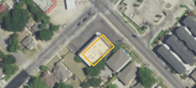Multi-Tenant NNN Shopping Center
