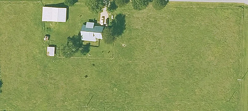 Six-House Broiler Farm with Single Wide