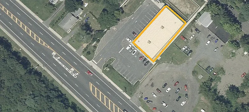 Strip Mall Endcap and Inline Space