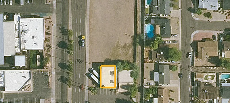 Two-Parcel Retail Space