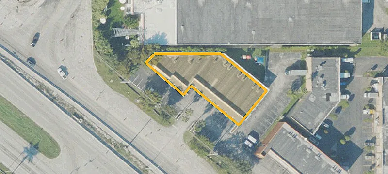 Shopping Center with Major-Artery Visibility