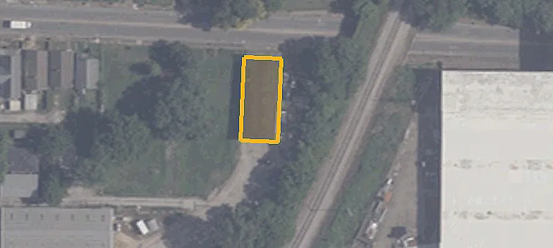 Zoned M-3 Warehouse on Fenced Lot