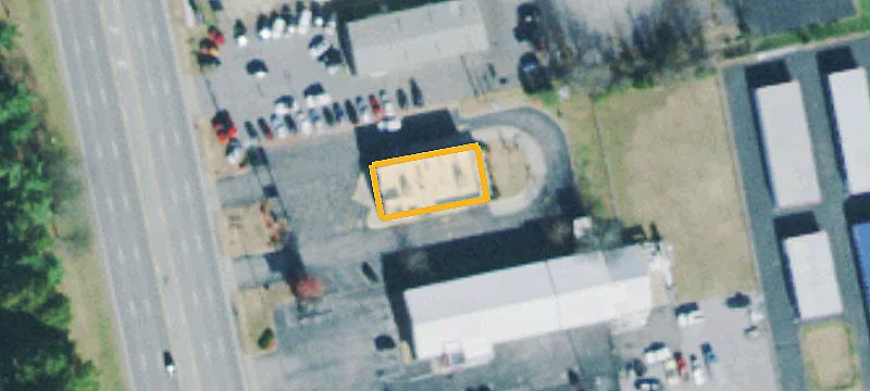 Flex Space With 4-Bay Shop/Warehouse