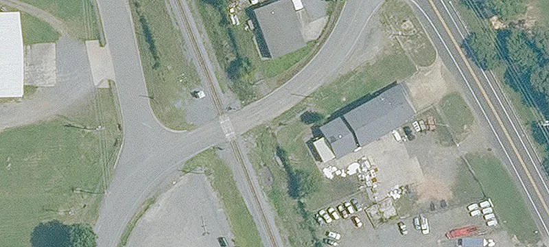 Warehouse with Fenced Yard