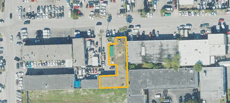 5-Unit Free-Standing Warehouse-Showroom