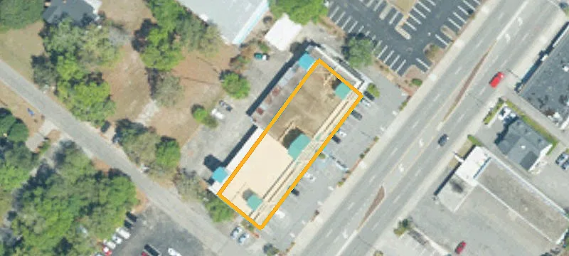 Retail Space with Ample Parking