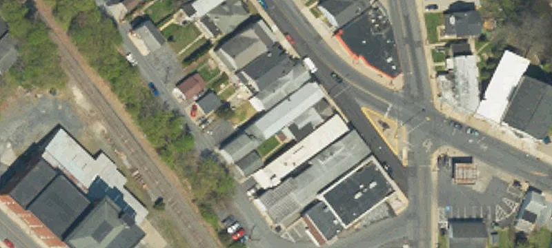 C-2 Zoned Retail Storefront