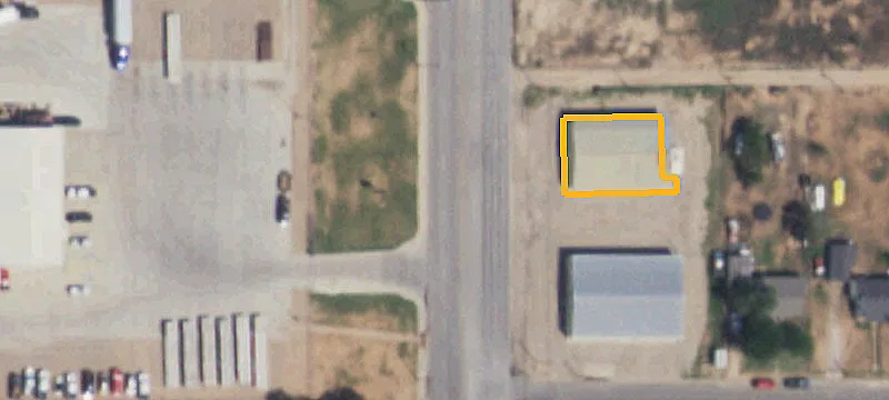 Flex Space with Secured Yard