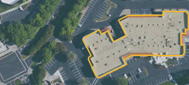 Retail Space with Signalized Intersection Exposure