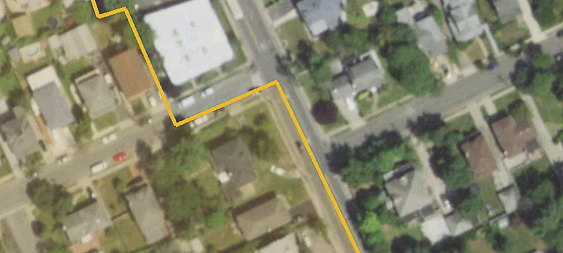 Multi-Suite Shopping Center Retail Space