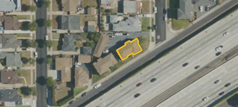 Quadplex Property with Two Buildings