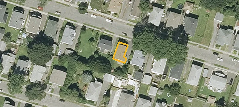 Two-Family Duplex with Vacant Second Floor