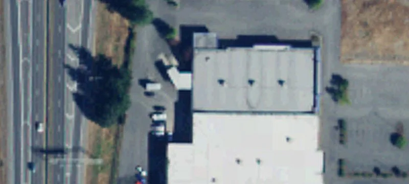 Retail Space with I-5 Signage Visibility