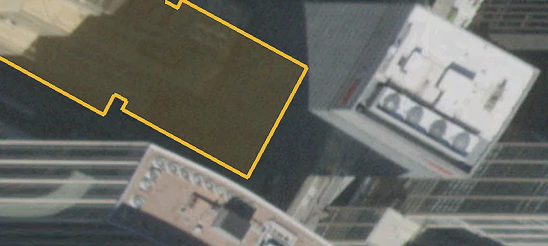 Office Building with Expansive Floor Plates
