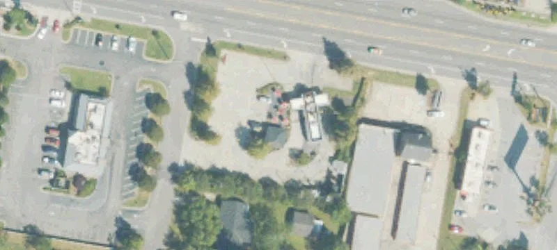 Drive-Thru Coffee Shop with Dual-Lane
