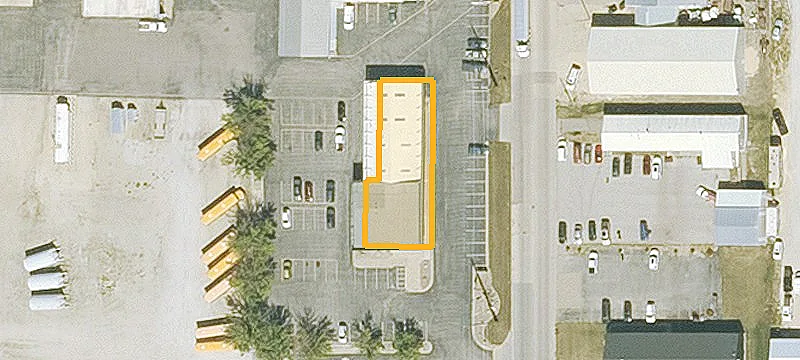 Cold Storage Warehouse with Overhead Doors