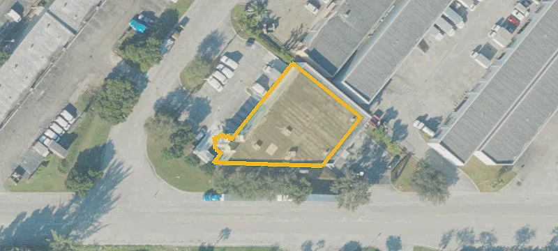 Warehouse with Walk-In Cooler
