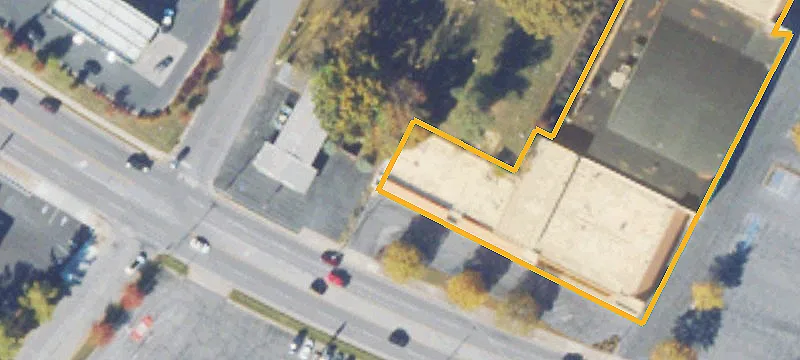 Shopping Center End Cap Retail Opportunities