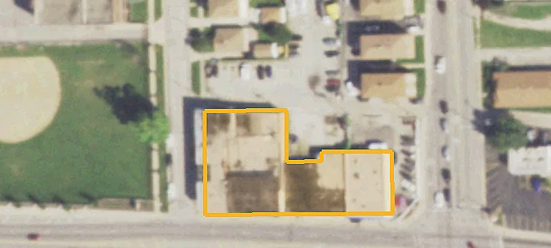 10-Unit Mixed-Use Property