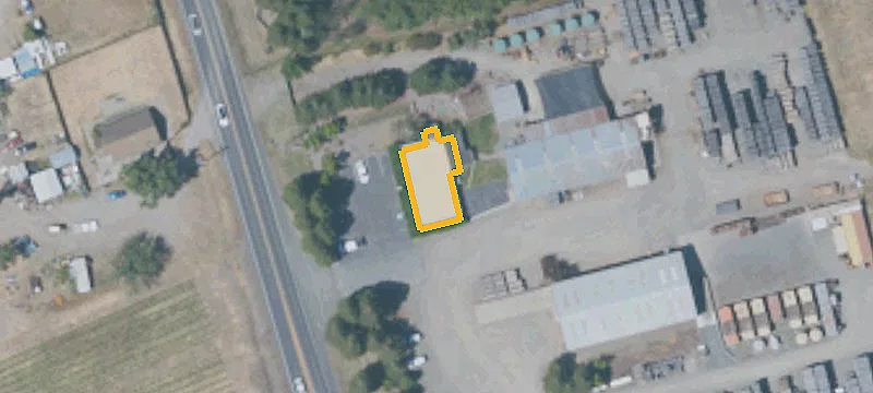 Flex Space with Grade-Level Loading Doors