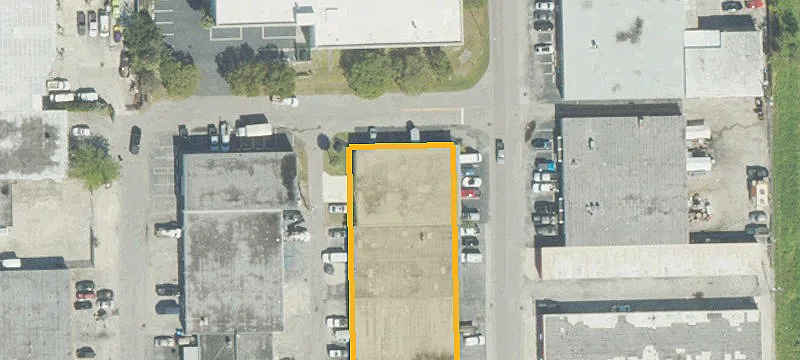 Warehouse Flex Space with Grade Doors