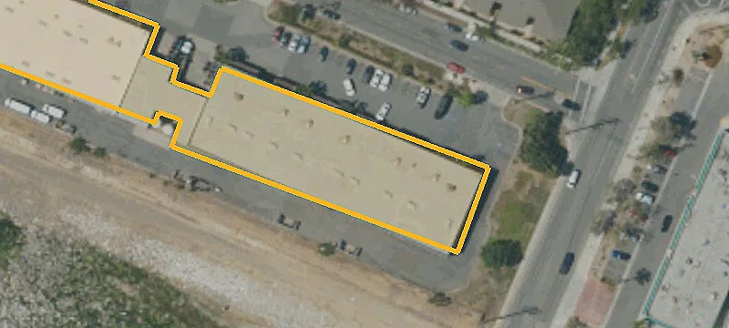 Flex Space with Ground Level Loading