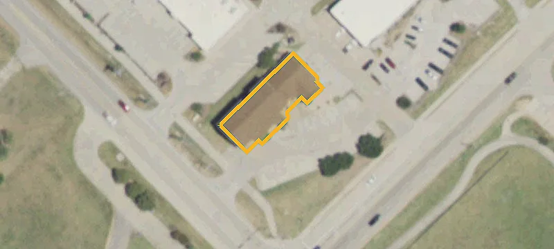 Office Suite at Signalized Intersection