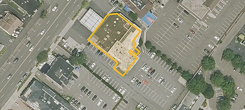 Retail Space with Ample Parking