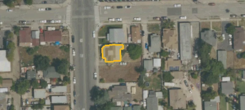 Quadplex with Remodeled Units